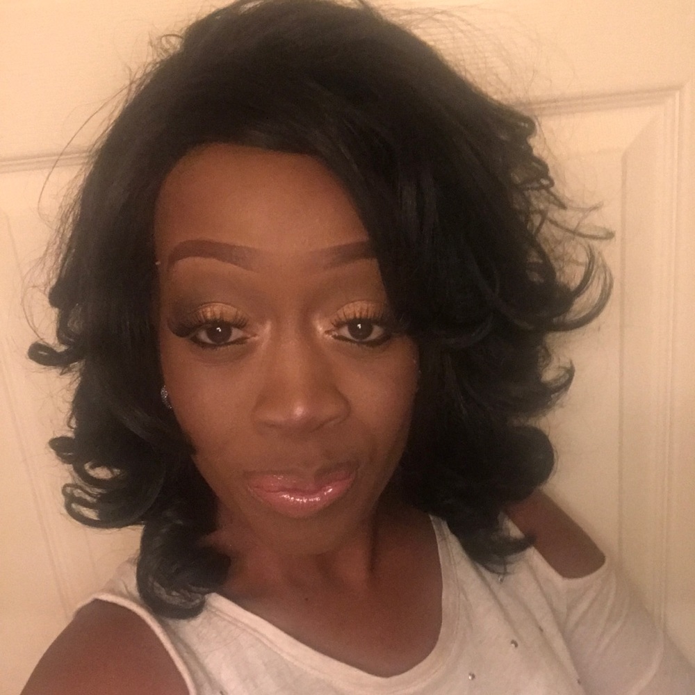 Meet your Posher, Jennifer